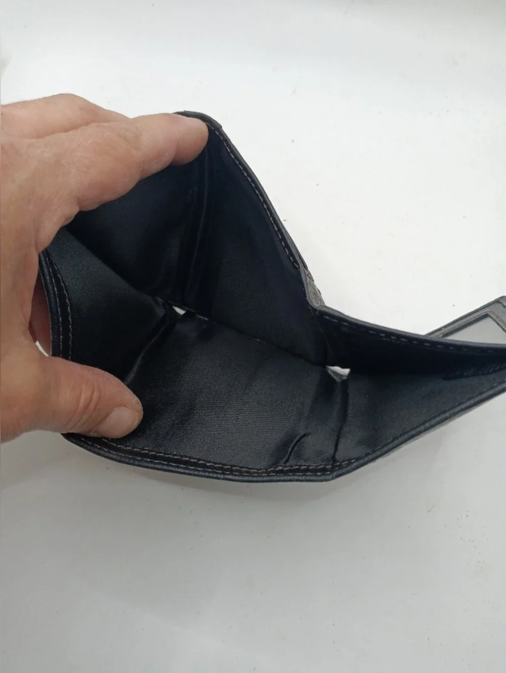 Fossil Black Leather Trifold Card Holder Wallet